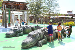 Kids playing at the Gator Gully Spash Park Gatorland Orlando